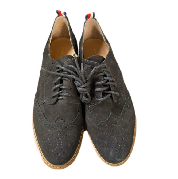 TOMMY Hilfiger Wing Oxfords Black Size 8.5